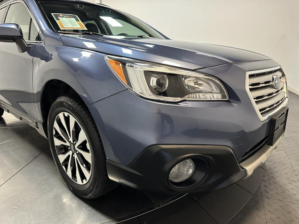 2017 Subaru Outback Limited 3