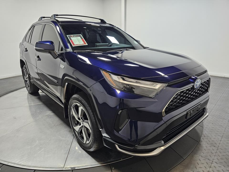 2023 Toyota RAV4 Prime SE 2