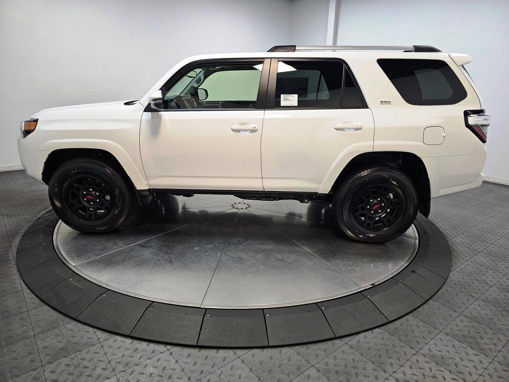 2024 Toyota 4Runner SR5 Premium 5