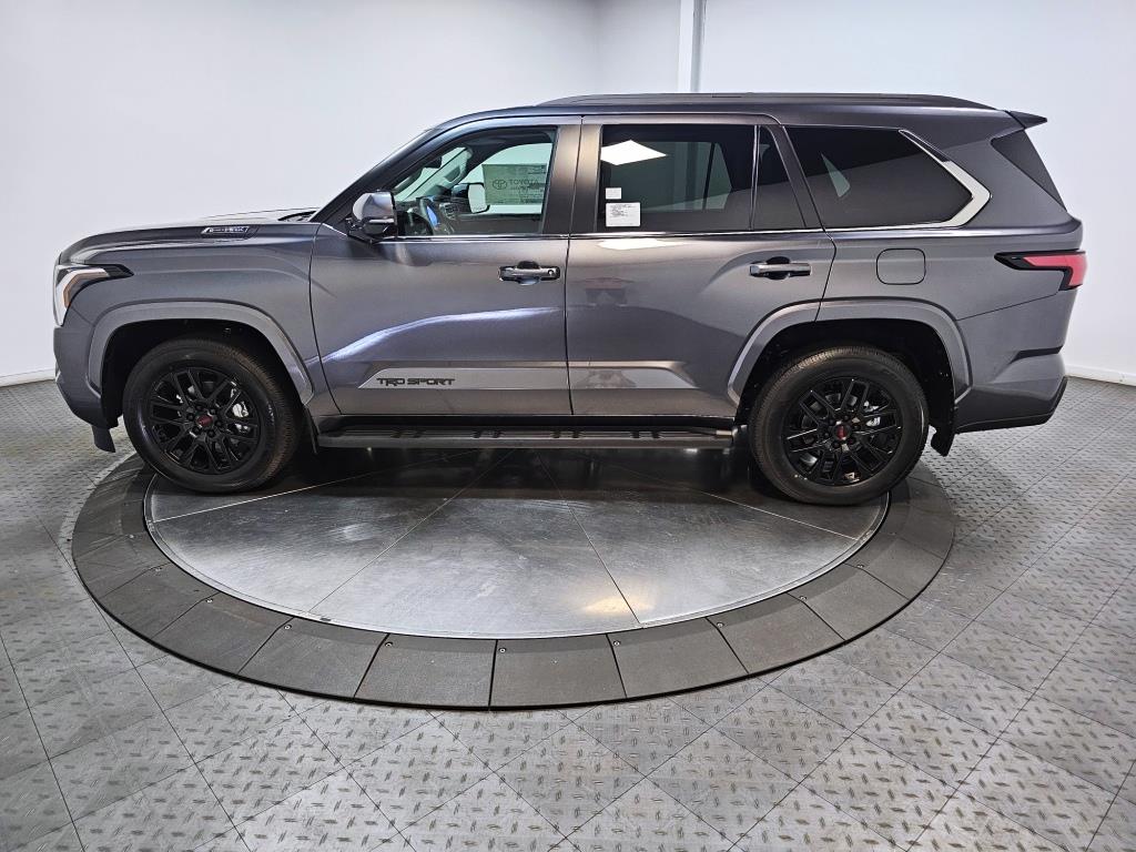 2025 Toyota Sequoia SR5 5