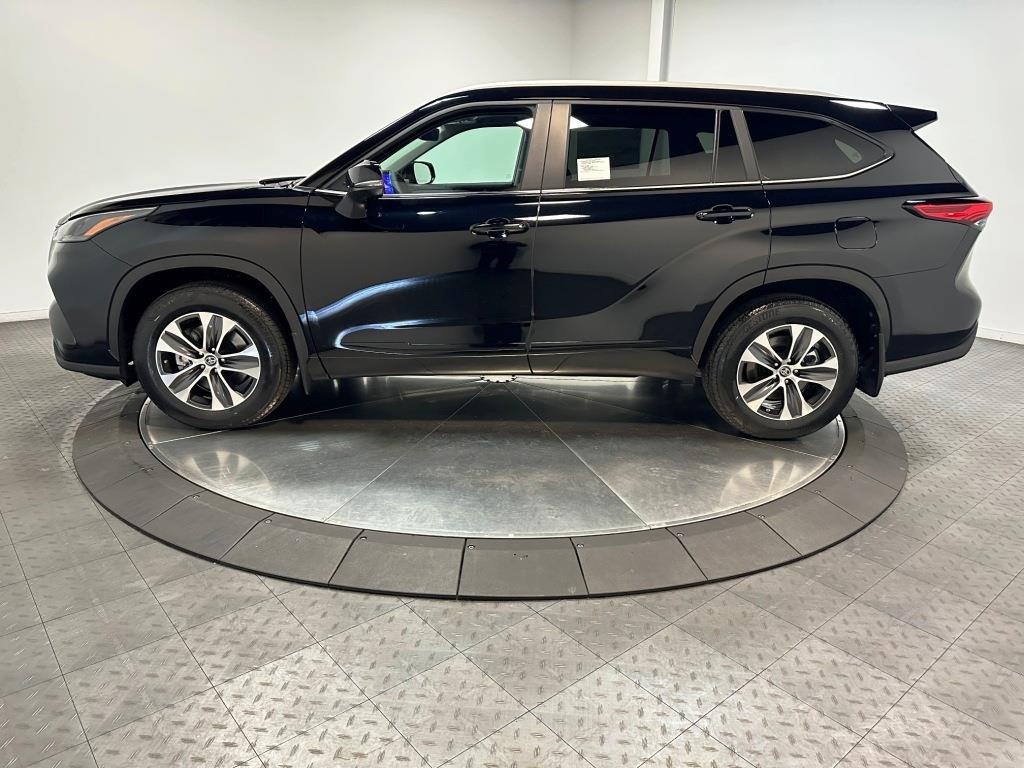 2024 Toyota Highlander XLE 5