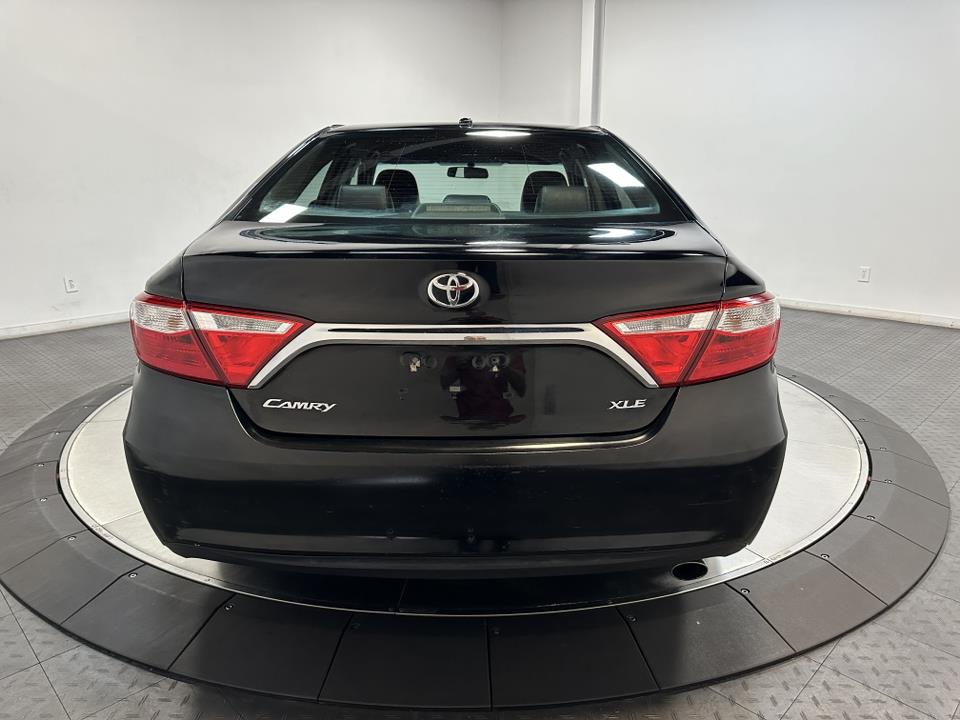 2017 Toyota Camry XLE 7