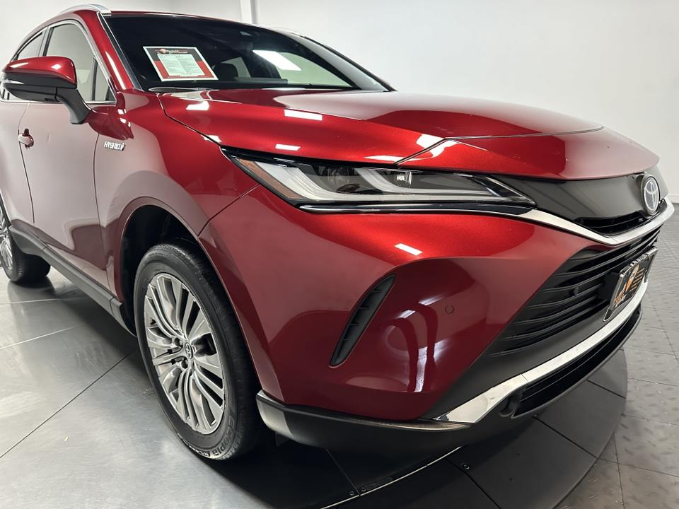 2021 Toyota Venza XLE 3