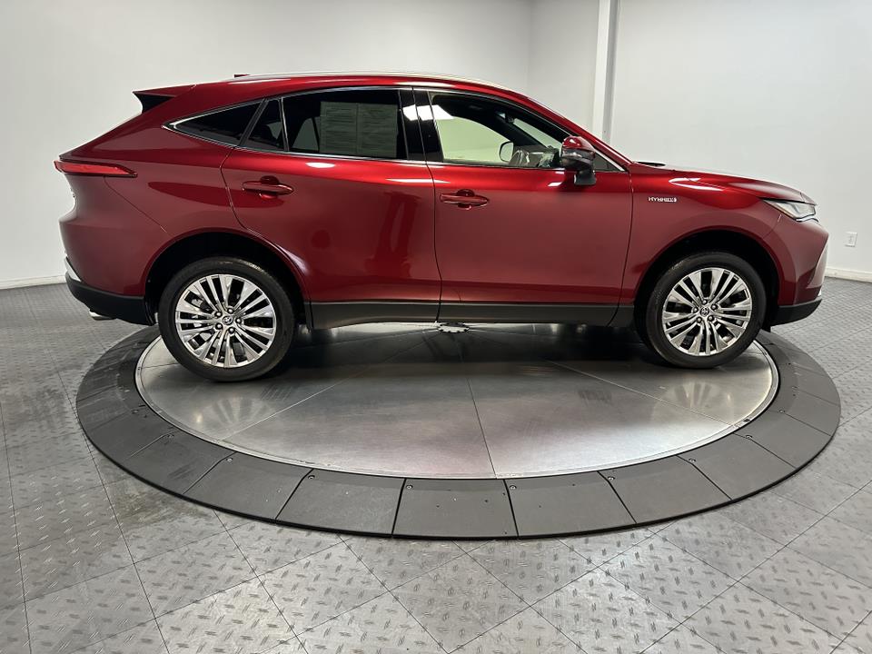 2021 Toyota Venza XLE 15