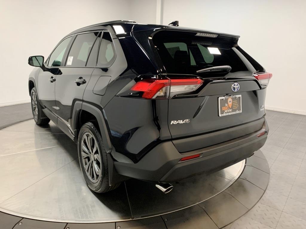 2024 Toyota RAV4 Hybrid XLE Premium 6