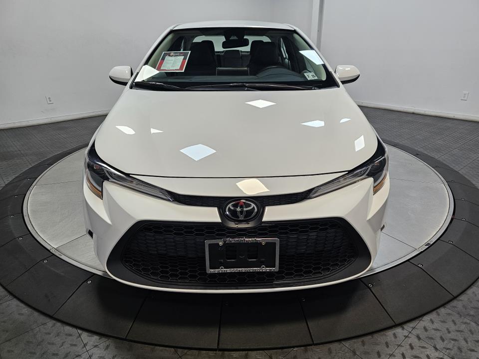 2020 Toyota Corolla LE 4