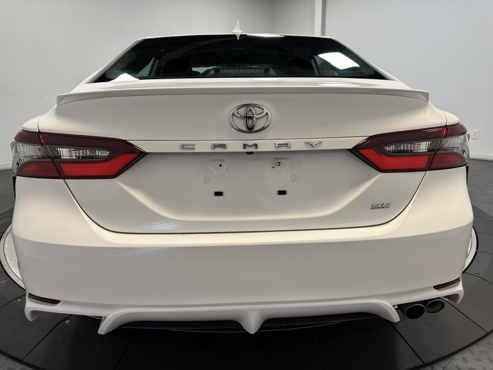 2022 Toyota Camry SE 12