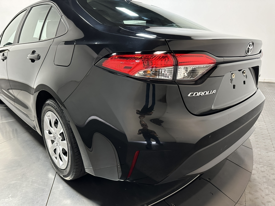 2021 Toyota Corolla LE 10