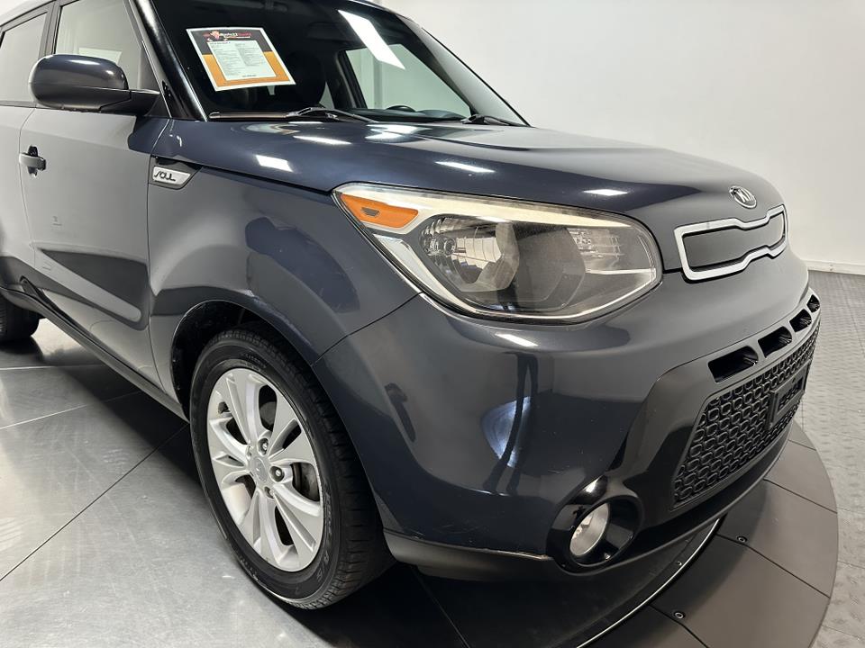 2016 Kia Soul + 3