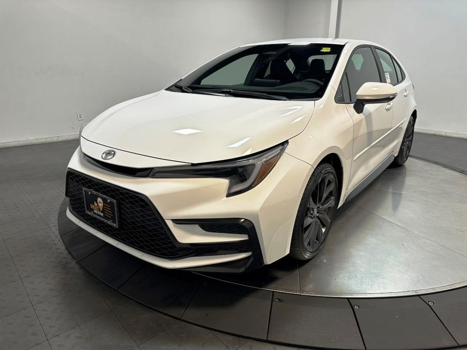 2024 Toyota Corolla LE 4