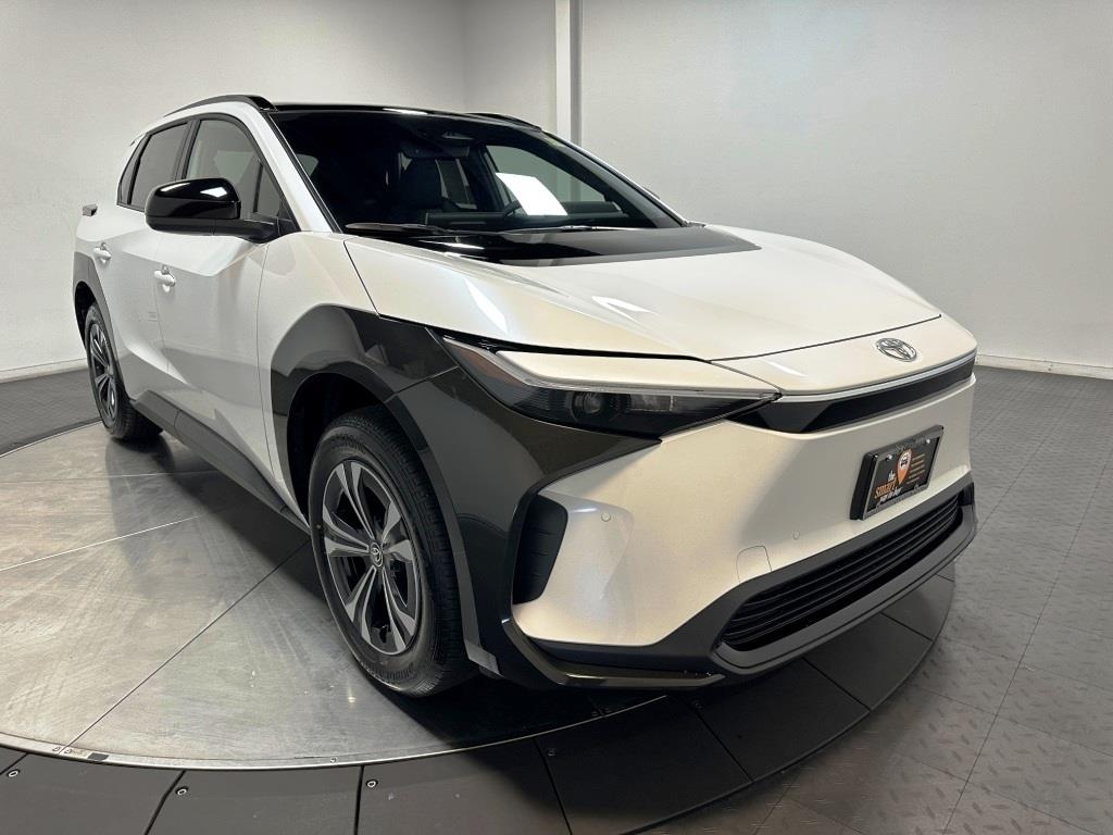 2024 Toyota bZ4X XLE 2