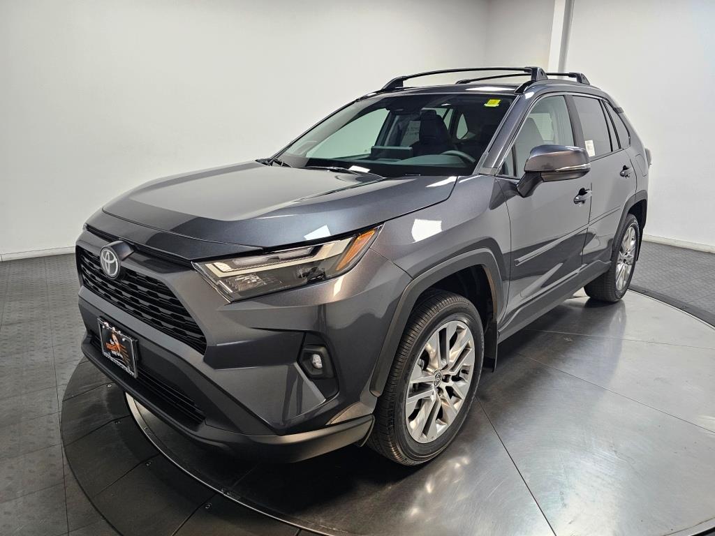 2024 Toyota RAV4 XLE Premium 4