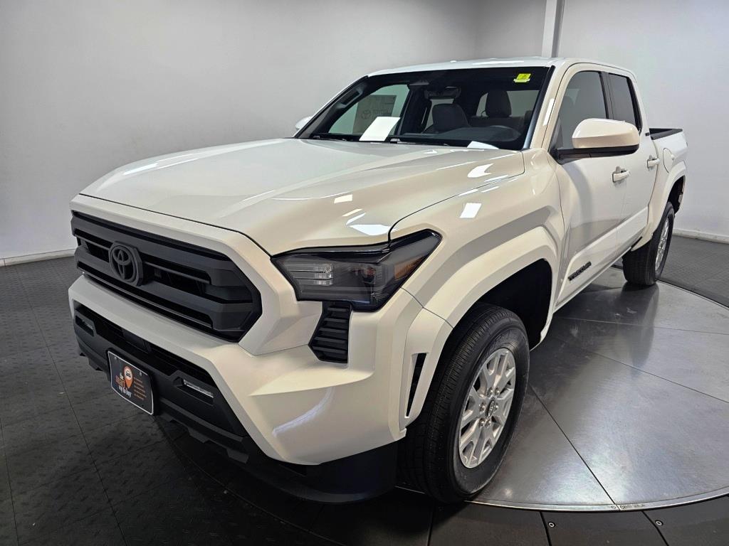 2024 TOYOTA TACOMA SR5 4