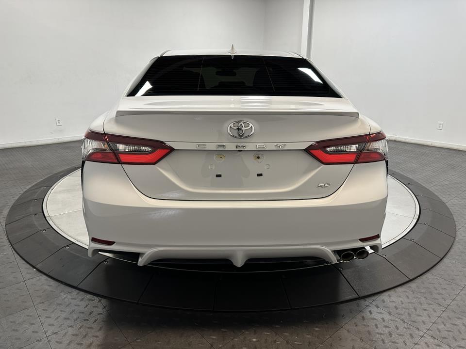 2022 Toyota Camry SE 11