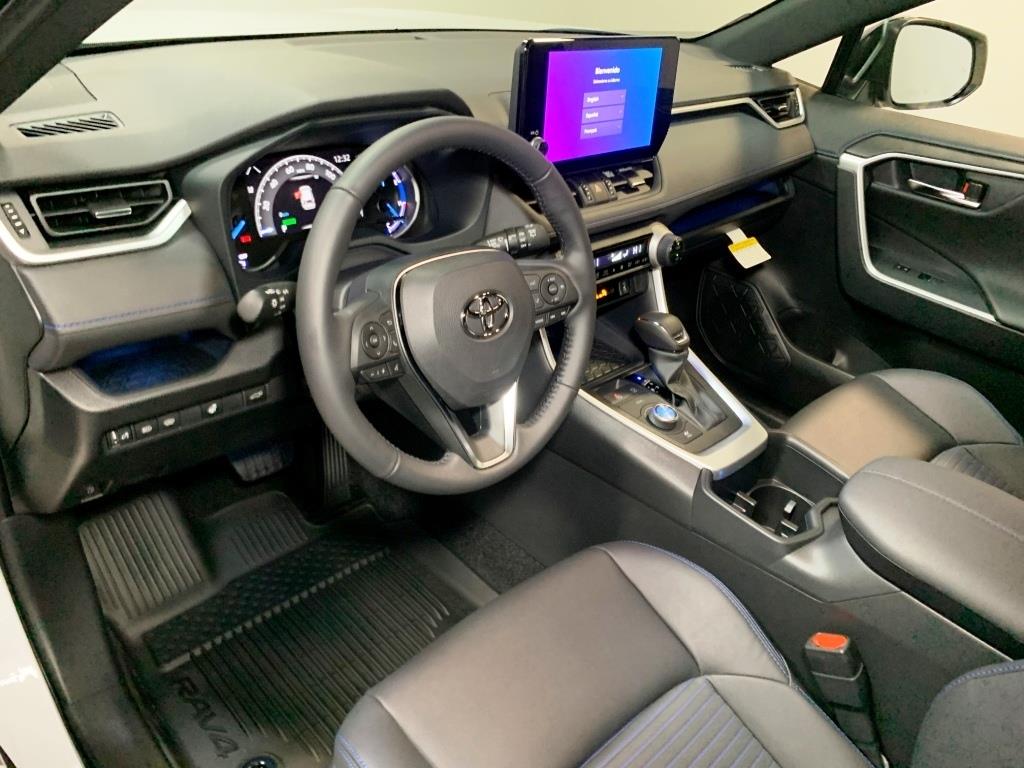 2024 Toyota RAV4 Hybrid XSE 16