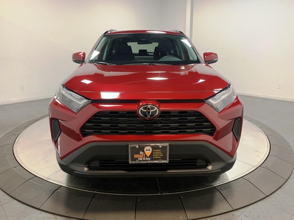 2024 Toyota RAV4 XLE 3