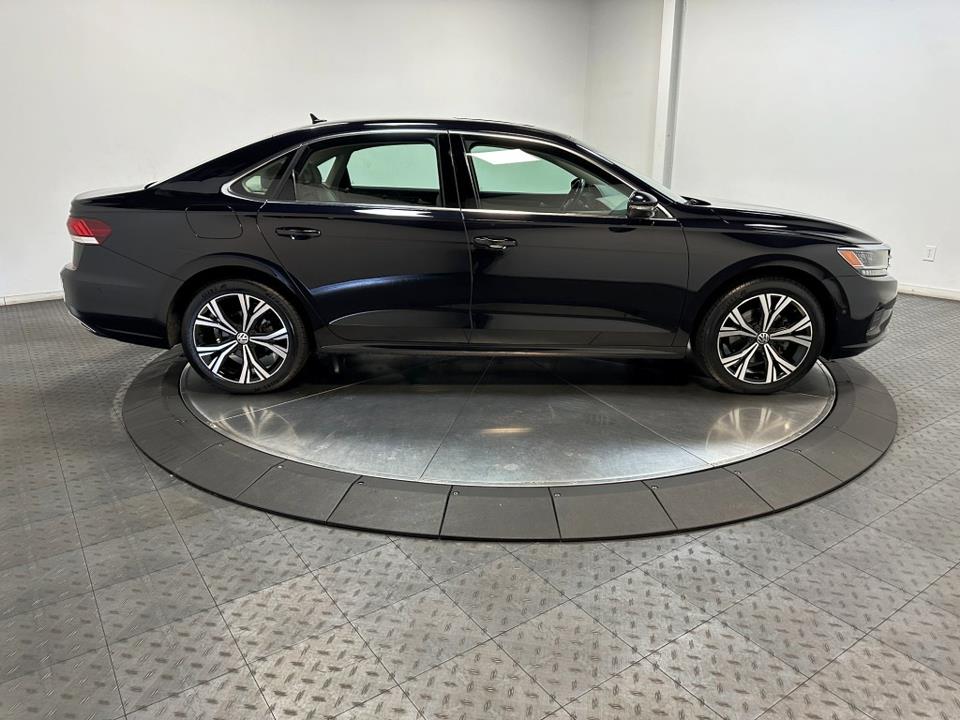 2020 Volkswagen Passat 2.0T SEL 15