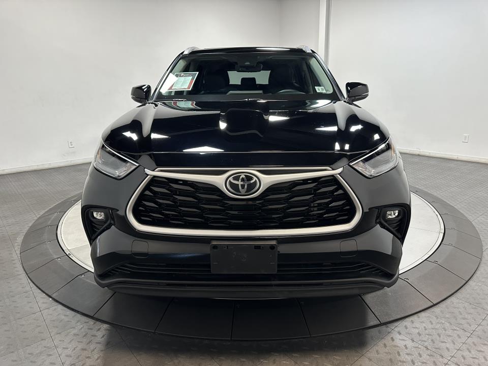 2022 Toyota Highlander XLE 4