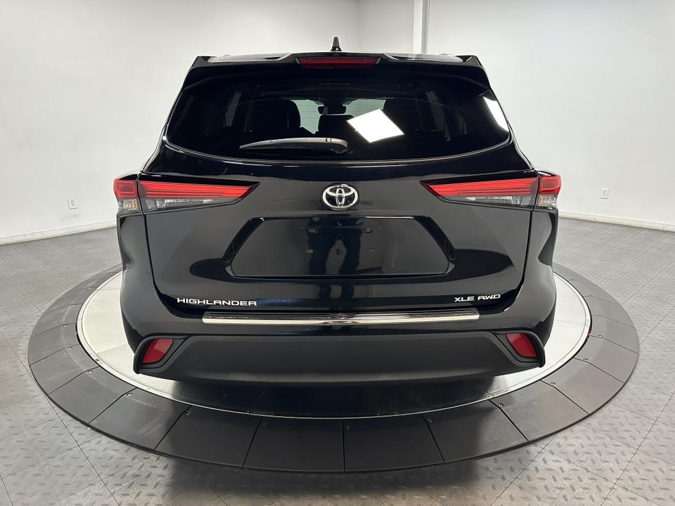 2022 Toyota Highlander XLE 11