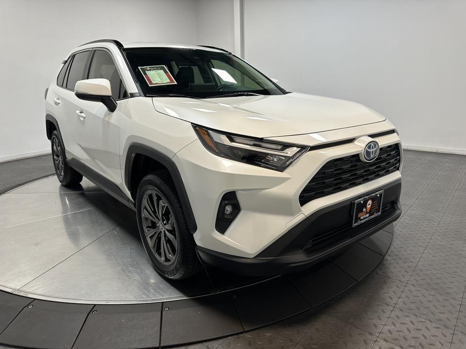 2022 Toyota RAV4 Hybrid XLE Premium 2