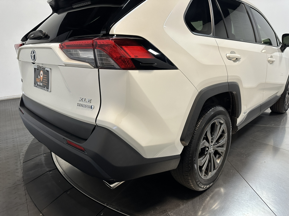 2022 Toyota RAV4 Hybrid XLE Premium 14