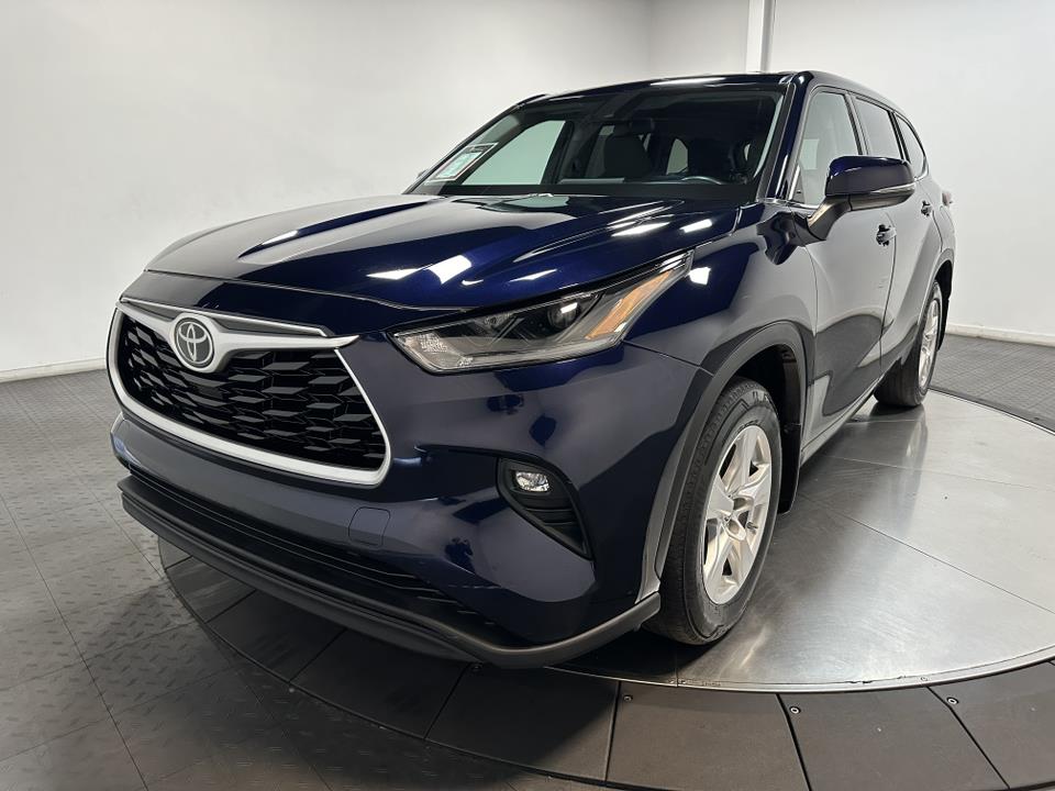 2021 Toyota Highlander LE 6