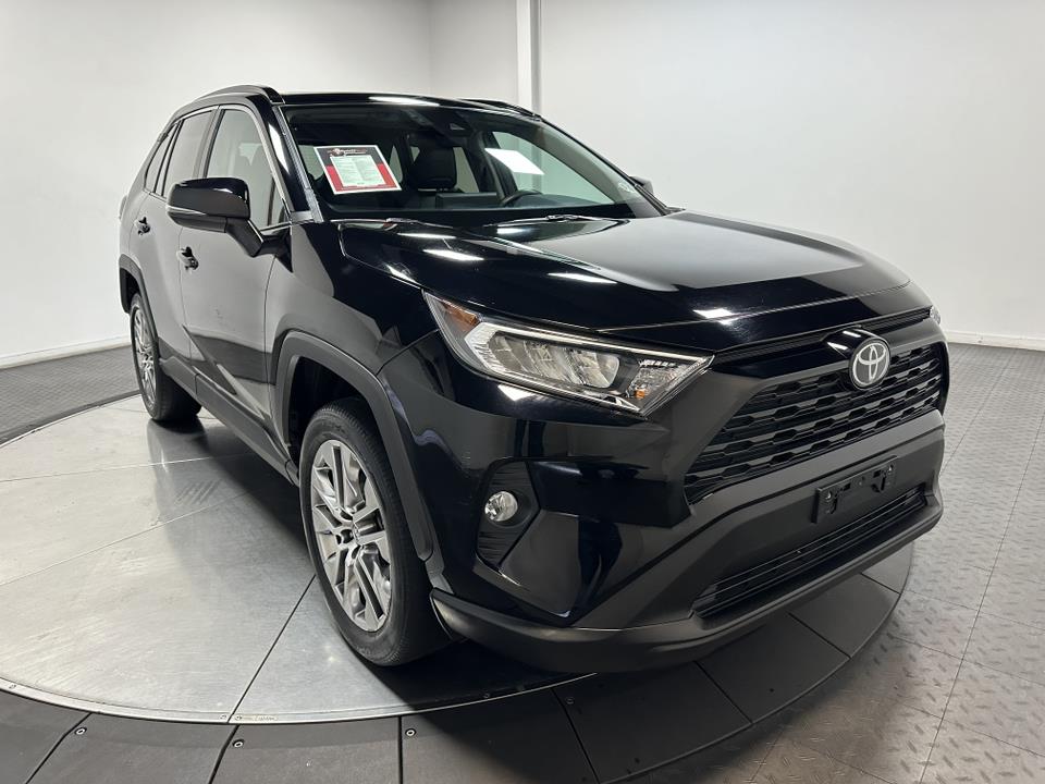 2020 Toyota RAV4 XLE Premium 2