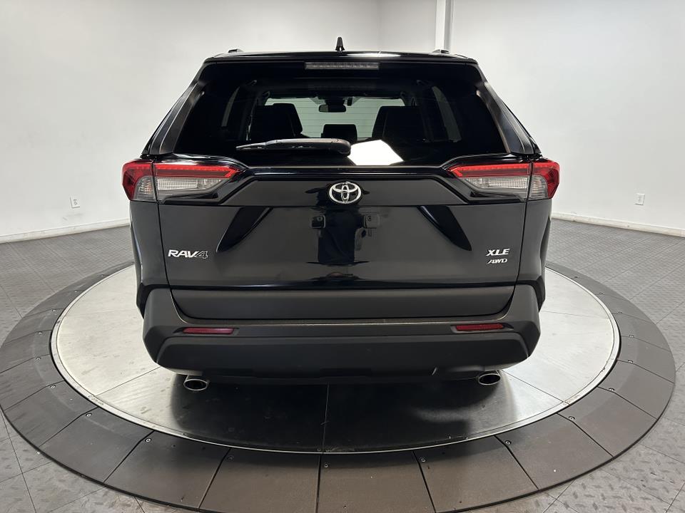 2020 Toyota RAV4 XLE Premium 11