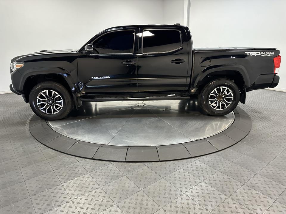 2021 Toyota Tacoma 4WD TRD Sport 8