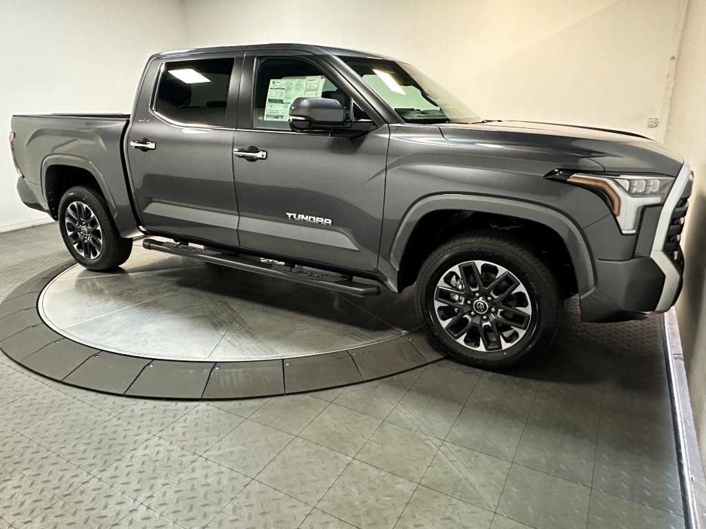 2025 Toyota Tundra 4WD Limited 11