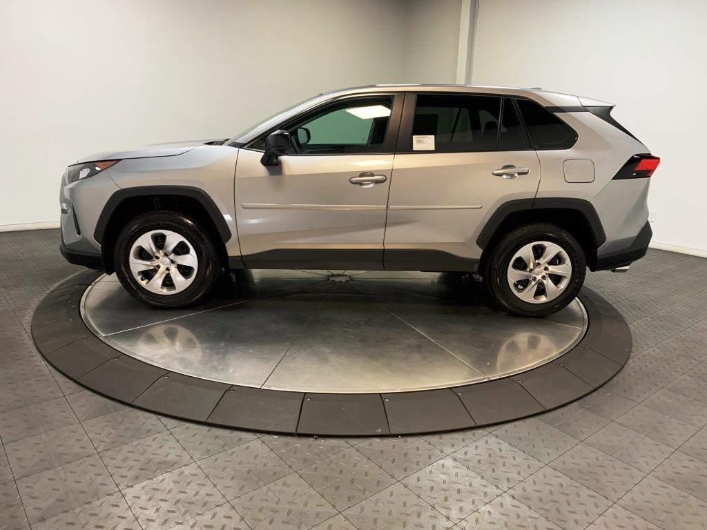 2024 Toyota RAV4 LE 5