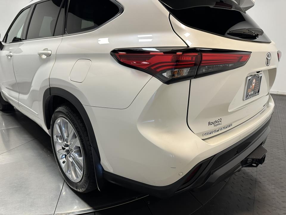 2021 Toyota Highlander Limited 10