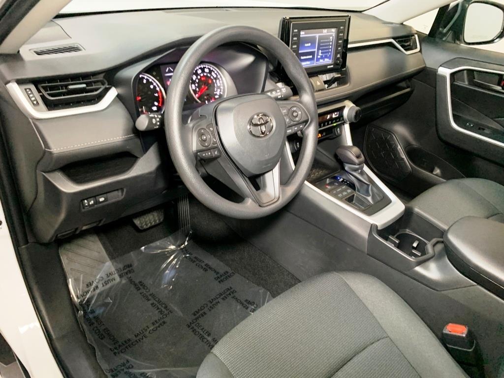 2024 Toyota RAV4 LE 14