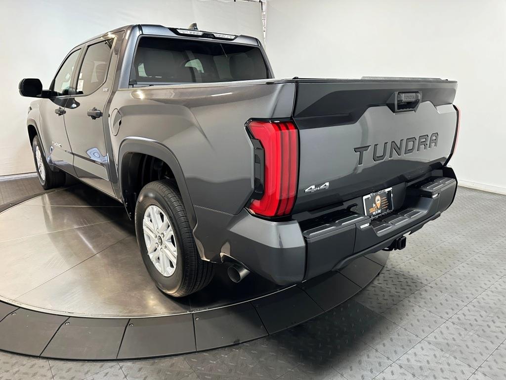 2025 Toyota Tundra 4WD SR5 7