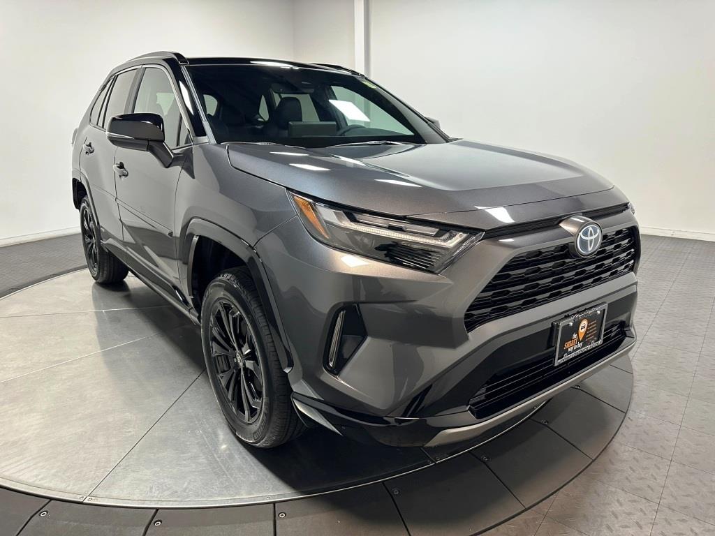 2024 Toyota RAV4 Hybrid XSE 2