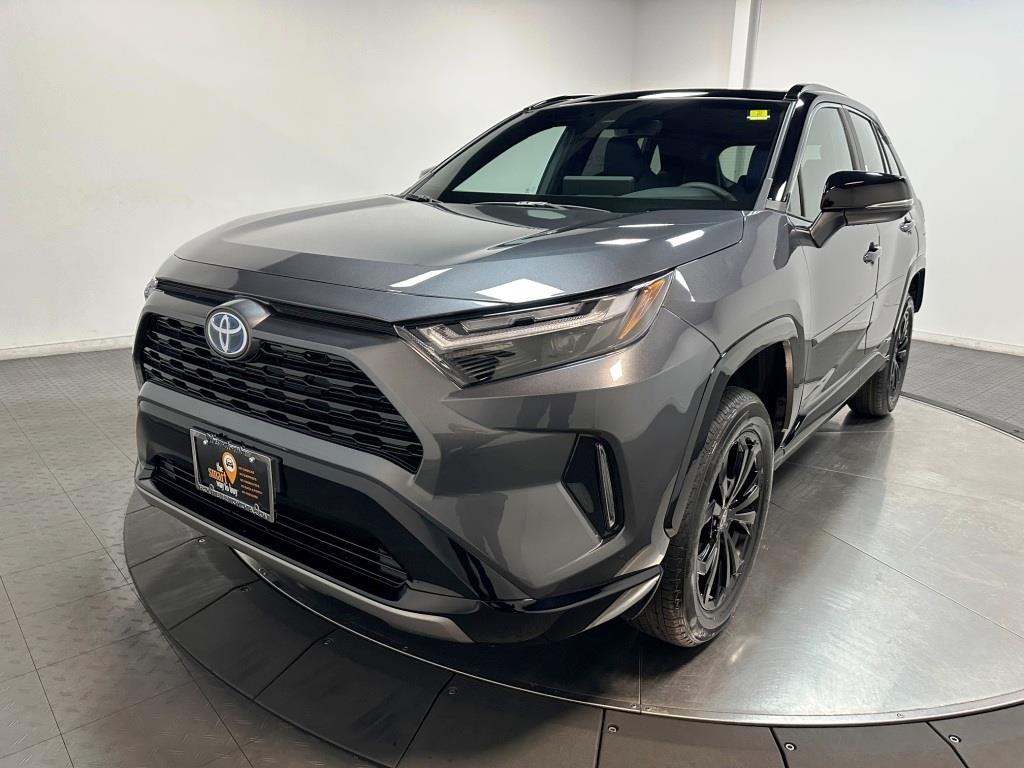 2024 Toyota RAV4 Hybrid XSE 4