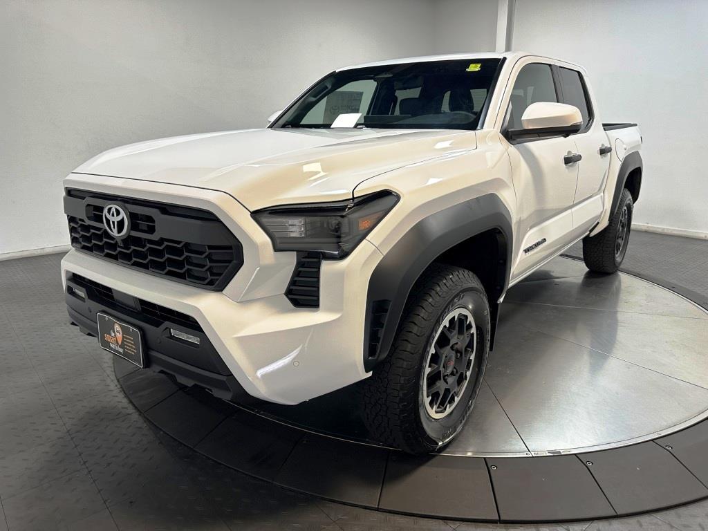 2024 TOYOTA TACOMA TRD Off Road 4