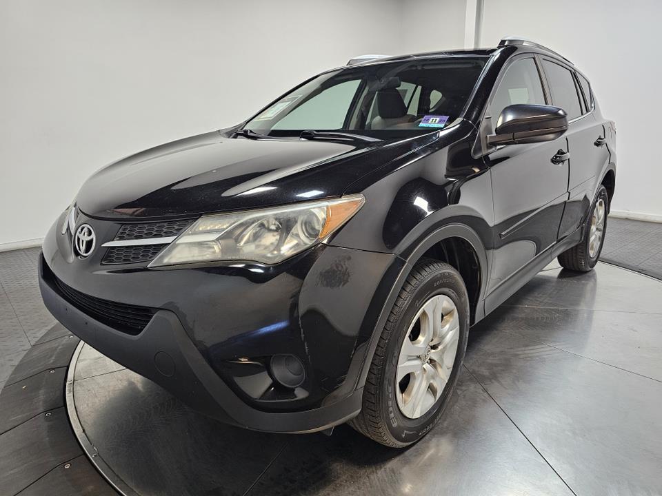 2015 Toyota RAV4 LE 6