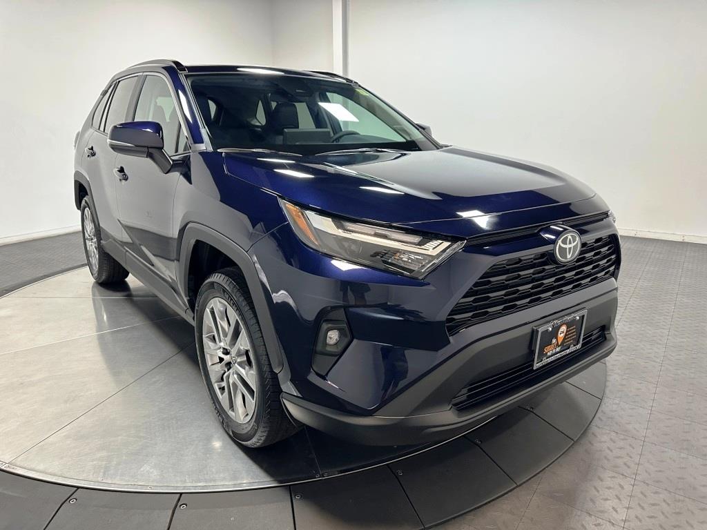 2025 Toyota RAV4 XLE Premium 2