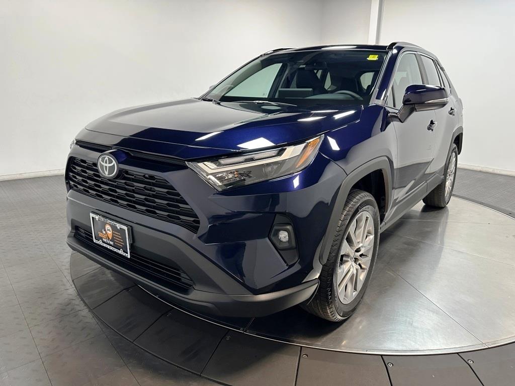 2025 Toyota RAV4 XLE Premium 4