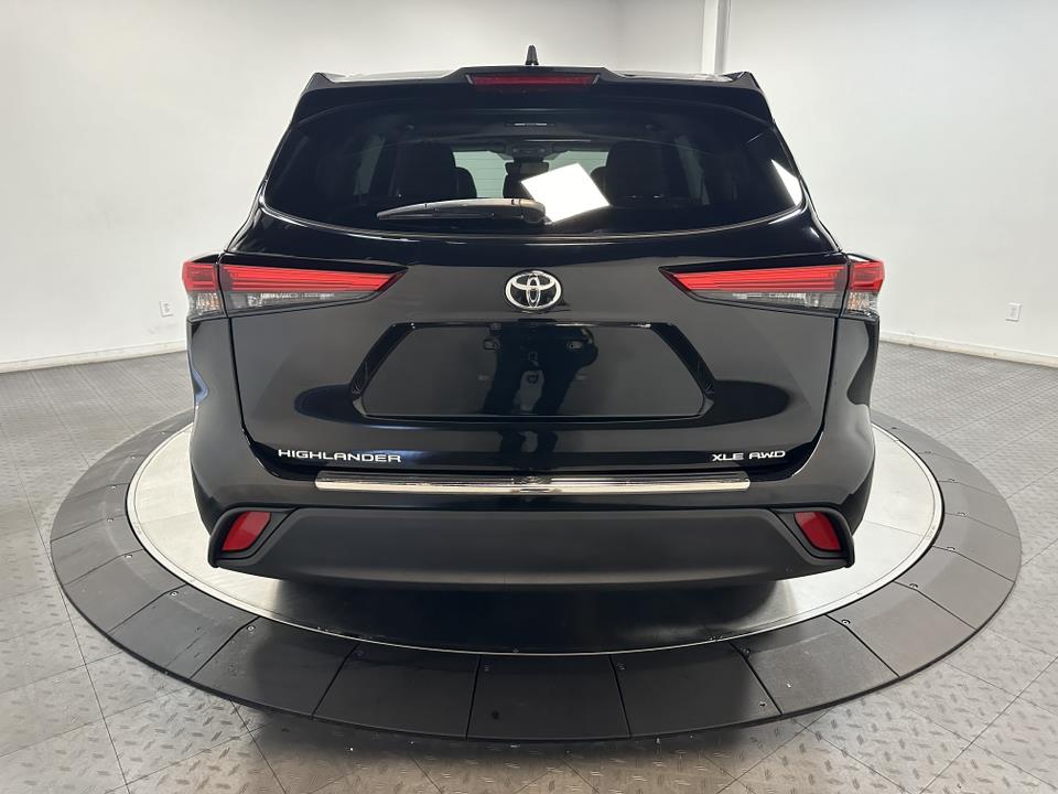 2023 Toyota Highlander XLE 11