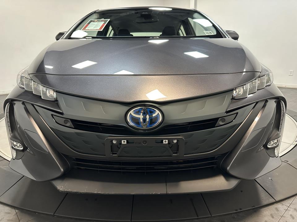 2022 Toyota Prius Prime Limited 5