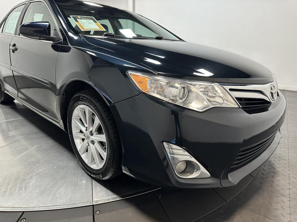 2012 Toyota Camry XLE 3