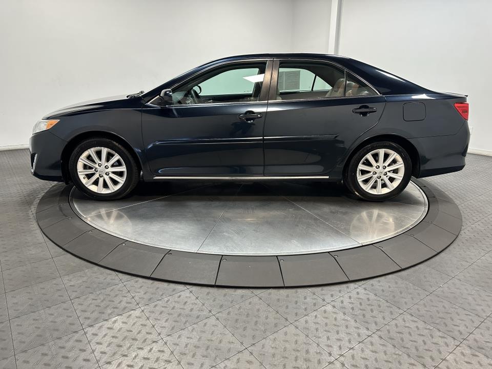 2012 Toyota Camry XLE 8