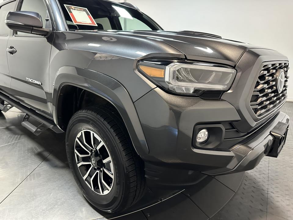 2022 Toyota Tacoma TRD Sport 3