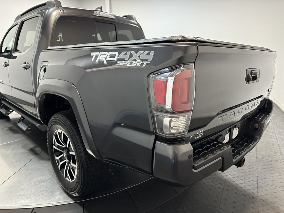 2022 Toyota Tacoma 4WD TRD Sport 10