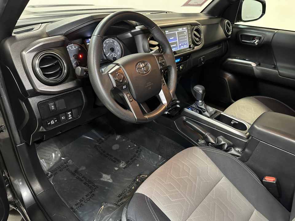 2022 Toyota Tacoma 4WD TRD Sport 24