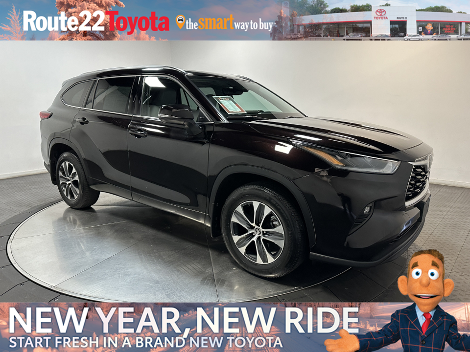 2021 Toyota Highlander XLE 1