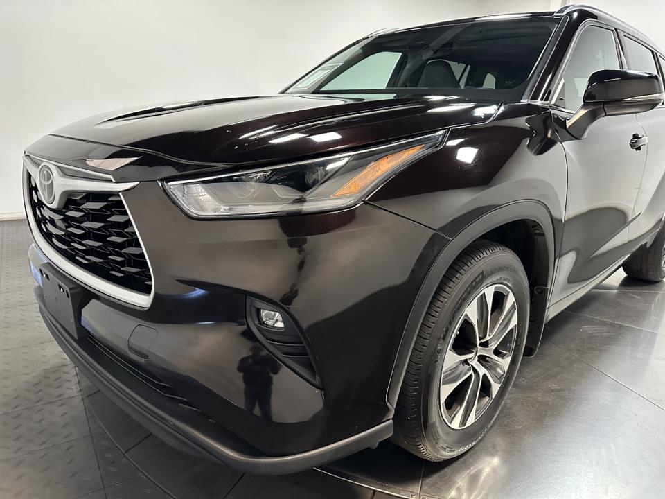 2021 Toyota Highlander XLE 7