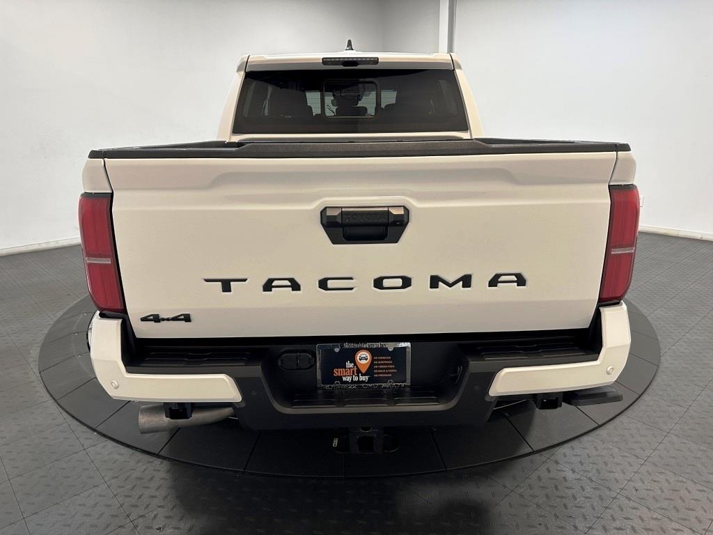 2024 TOYOTA TACOMA TRD Off Road 8